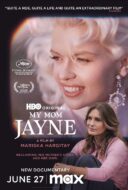 Anmeldelse: «My Mom Jayne» – Tragedie og begravde familiehemmeligheter i Jayne Mansfield-dokumentaren