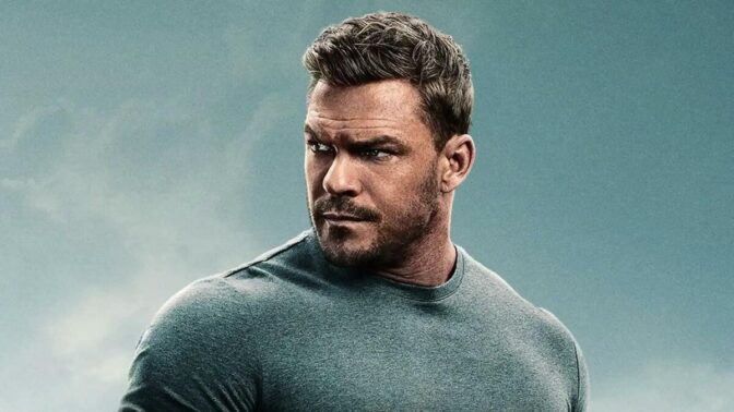 Alan Ritchson har fått nytt selskap - og nye problemer.