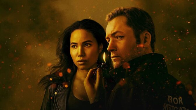 Jurnee Smollett og Taron Egerton i "Smoke".