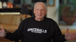 98 år gamle Mel Brooks er tilbake i «Spaceballs 2