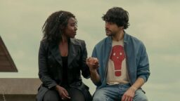 Nå på Netflix: Det koster å leve i den aller siste episoden av «The Sandman»