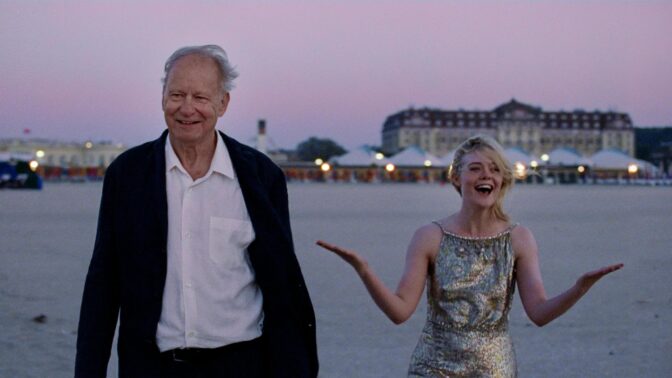 Stellan Skarsgård og Elle Fanning i "Sentimental Value".