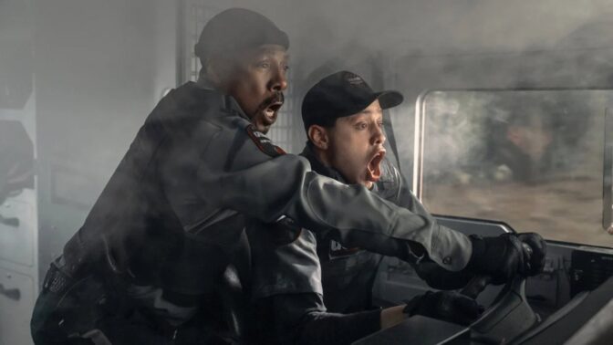 Eddie Murphy og Pete Davidson i "The Pickup"