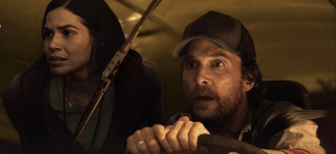 Matthew McConaughey og America Ferrera i "The Lost Bus"