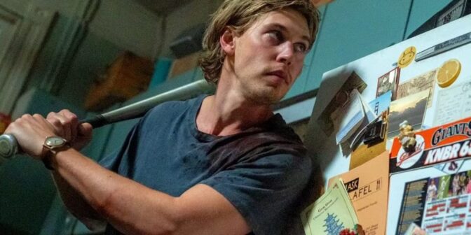 Austin Butler i "Caught Stealing".