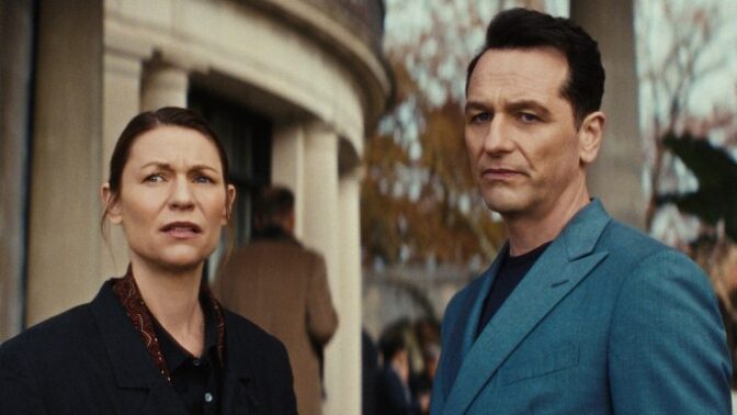 Claire Danes og Matthew Rhys i "The Beast in Me".