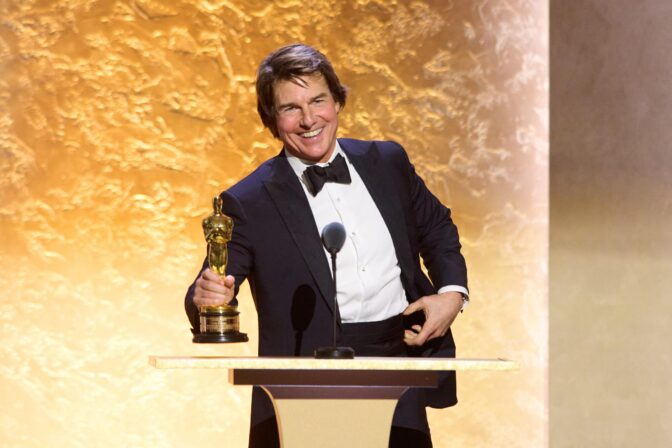 Tom Cruise med sin Oscar.