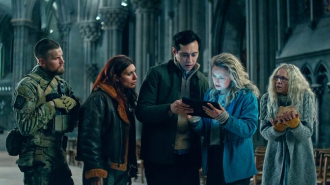 Mads Sjøgård Pettersen, Sara Khorami, Kim Falck, Ine Marie Wilmann og Anne Krigsvoll. Foto: Oskar Dahlsbakken.