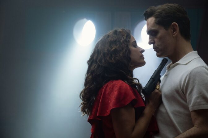 Er det en pistol i lommen din, eller...