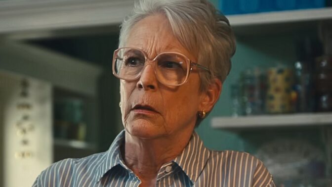 Jamie Lee Curtis spiller Ella McCays mor.
