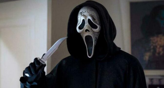 Er det en gammel Ghostface på psykiatrisk avdeling?