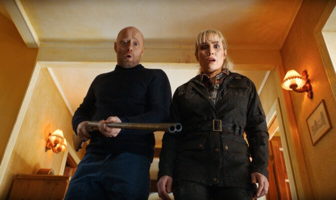 Hennie og Rapace i originalen «I onde dager» © SF Studios