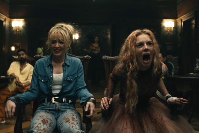 Samara Weaving minner oss på at hun var med i «Skrik VI».
