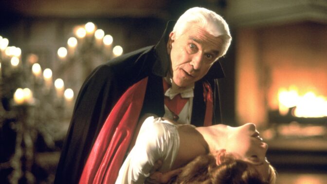 Leslie Nielsen i «Dracula – Dead but Happy»