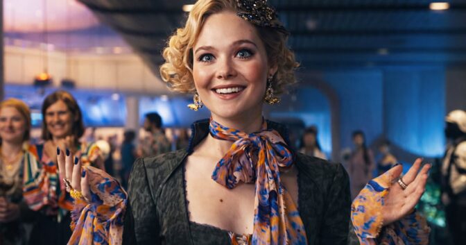 Elle Fanning som Effie Trinket i den nye filmen «The Hunger Games: Sunrise on the Reaping».