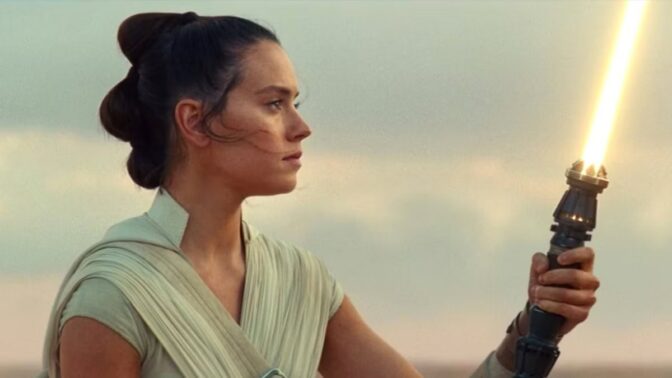 Rey Skywalker, det er det hun heter.