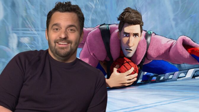 Jake Johnson spiller Peter B. Parker i de populære Spider-Verse-filmene.