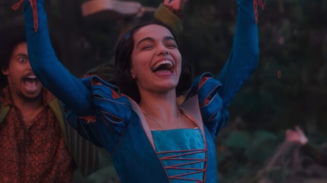 Rachel Zegler i «Snøhvit» (2025)