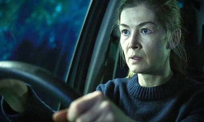 Rosamund Pike