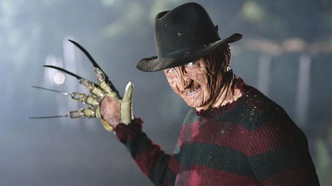 Robert Englund som Freddy Krueger.