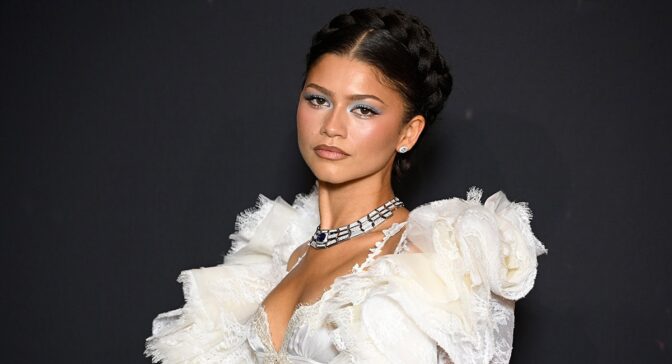 Zendaya på gallapremieren av «The Odyssey» i Paris.