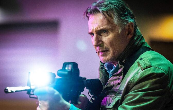 Liam Neeson skyter soppzombier i «Cold Storage».