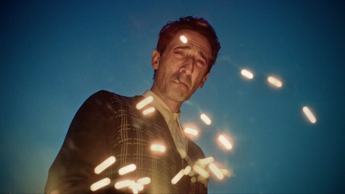 Adrien Brody vant en Oscar for sin prestasjon.