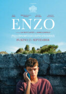 Anmeldelse: «Enzo» – finstemt coming-of-age om å være 16 år, forelsket og fullstendig fortapt