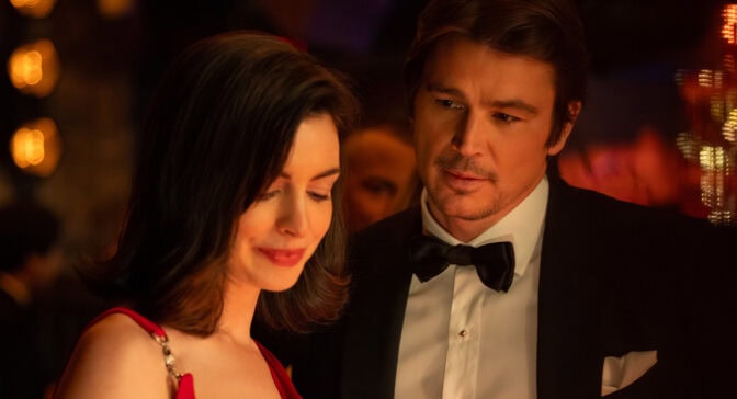 Anne Hathaway og Josh Hartnett i «Verity»