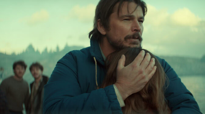 Josh Hartnett leder an Netflix nye spenningsserie på topp © Netflix