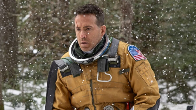 Ryan Reynolds i «Mayday».